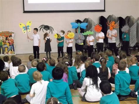 Hamish Mchaggis Visits Riverbank Riverbank School