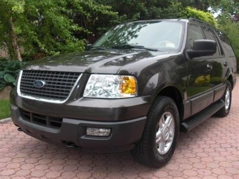 Sell Used 2006 Ford Expedition Xlt 4wd 4x4 7 Pass Dvd Fully Loaded One Owner Clean Carfax In