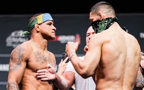 Ufc Results And Fight Highlights Khamzat Chimaev Vs Gilbert Burns