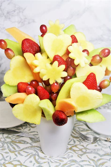 The surprising way edible arrangements international keeps fruit fresh during transit 6