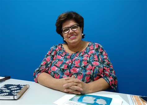 C Mara De Ara Atuba E Biblioteca Municipal Recebem Doa Es De Livros