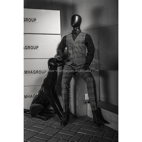 Robot Mannequins For Window Display Flexible Mannequin Hm01bkeg - Buy Fashion Window Display ...