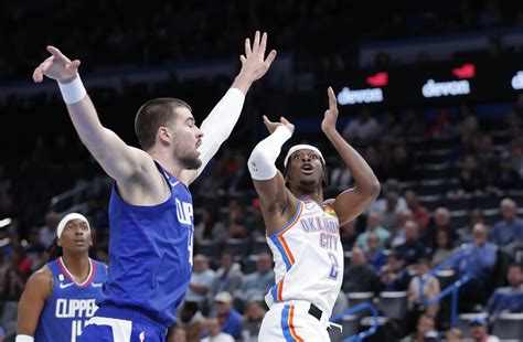 Shai Gilgeous-Alexander Turns in All Star Caliber Performance in Win