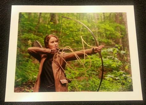 The Hunger Games Jennifer Lawrence Authentic Autograph Photo Coa