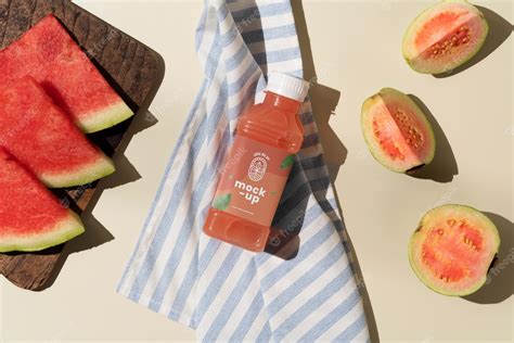 Premium PSD | Fruit juice bottle mockup design