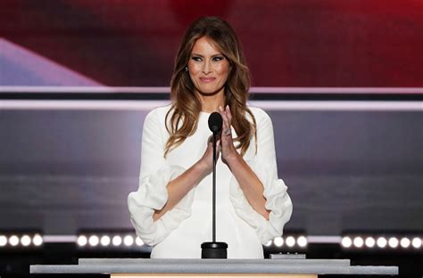 New York Post Digs Up Photos Of Melania Trump S Nude Lesbian Photo