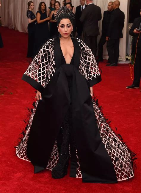 These are the worst Met Gala outfits of all-time - CoventryLive