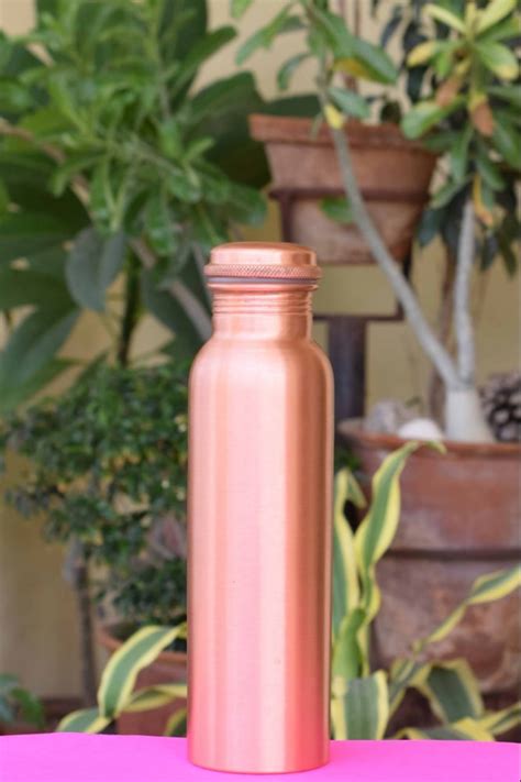 Hhi Round Copper Water Bottle Capacity Ml At Rs Piece In