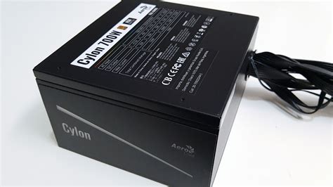 Aerocool Cylon 700W - Review TecnoGaming