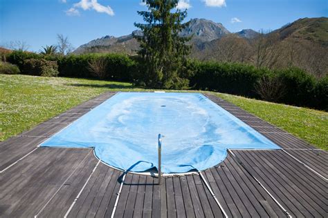 Pool Covers Denver, CO | Swimming Pool Cover Installation Services