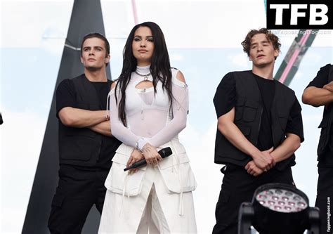 Mabel Nude OnlyFans Leaks Fappening FappeningBook