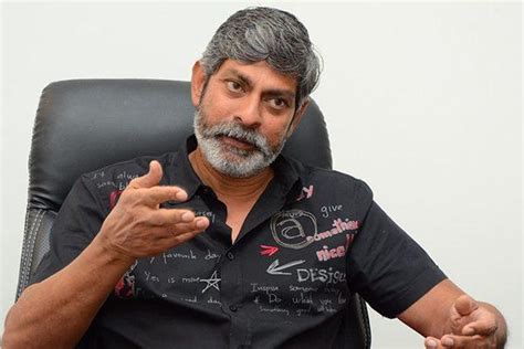 Jagapathi Babu's Fun on Media for Nandi Awards Controversy