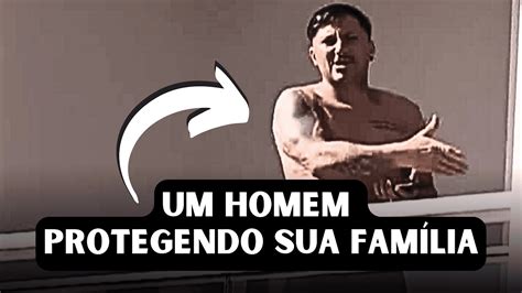 Um homem protegendo sua família YouTube