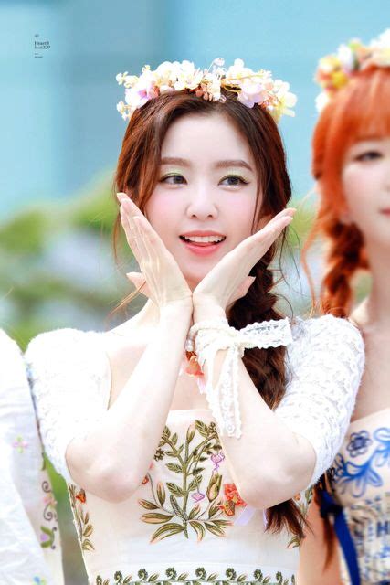 popular female idol  viral   treatment  staff members
