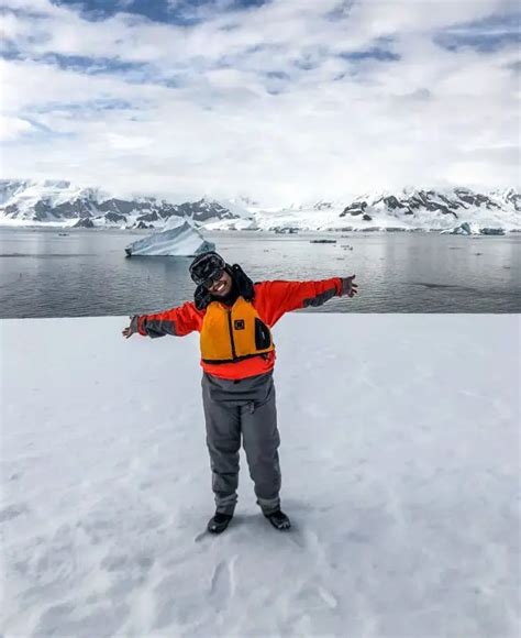 Kayaking in Antarctica: The Adventurer’s Guide - Momma Wanderlust | Family Travel