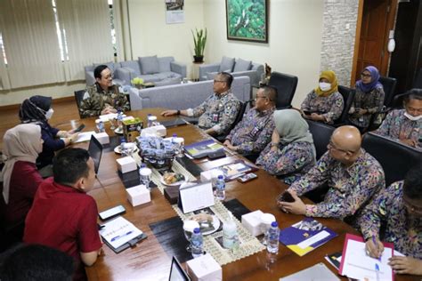 Foto Bertemu Sekjen Kementerian PUPR Wakil Ketua KASN Bahas