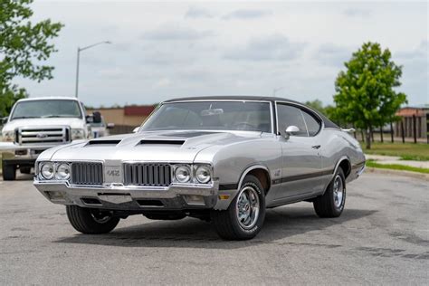 Robert S 1970 Oldsmobile 442 Holley My Garage