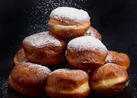 Menu na Tłusty Czwartek 2024 domowe pączki faworki oponki Co