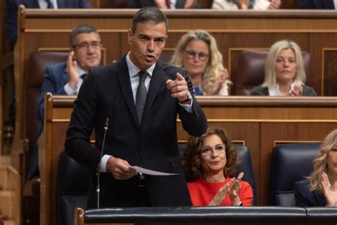 Feijóo y Sánchez reclaman para sí el pacto del CGPJ en la primera