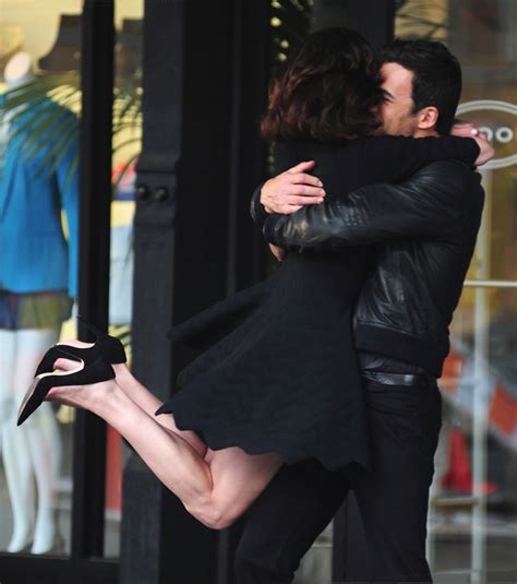 Milla Jovovich Upskirt Thong Ass Flash Girl Pussy And Breast