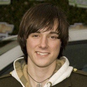 Jake Thomas (TV Actor) - Age, Family, Bio | Famous Birthdays