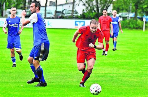 Fußball Bezirksliga Glücksgefühle in Ebern und Meeder Regional