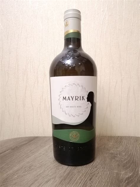 Вино белое сухое Mayrik Armenia Wine "Mayrik" Whie Dry - «Армянское ...