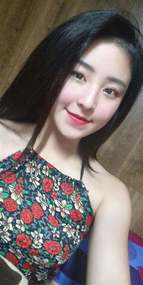 Hình ảnh mới của hot girl bánh tráng trộn Tăng cân đáng kể chuyển hướng gợi cảm hết nấc