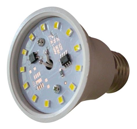 Foco Led 10w Luz Blanca Fria Ahorrador Para Casa E27 A19 1350 En