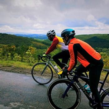 Les routes du Morvan à Vélo Morvan Sommets et Grands Lacs