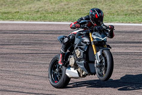 Ducati Streetfighter V As Son Las Nuevas V V S Y V Sp