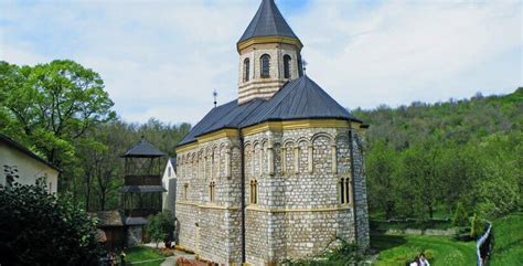 Fruška gora monasteries - Novi Sad Tourism Organisation