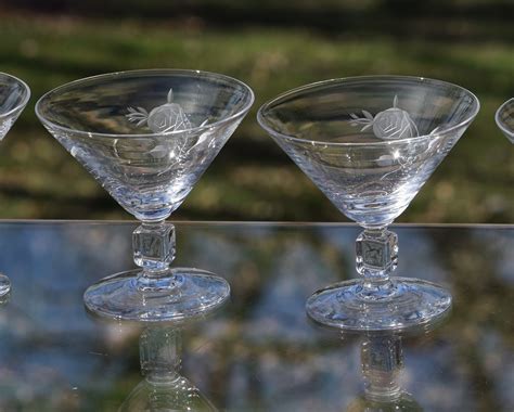 Vintage Etched Cocktail Martini Glasses, Set of 4, Unique Vintage ...