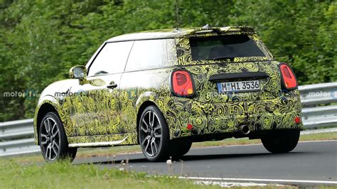 New Mini Cooper S Spied On Nurburgring With Massive Center Exhaust