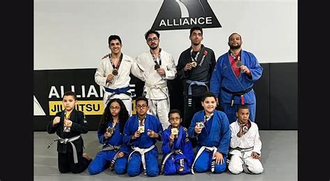 Equipe Alliance Jiu Jitsu Itabira Conquista 12 Medalhas Na Xl Copa