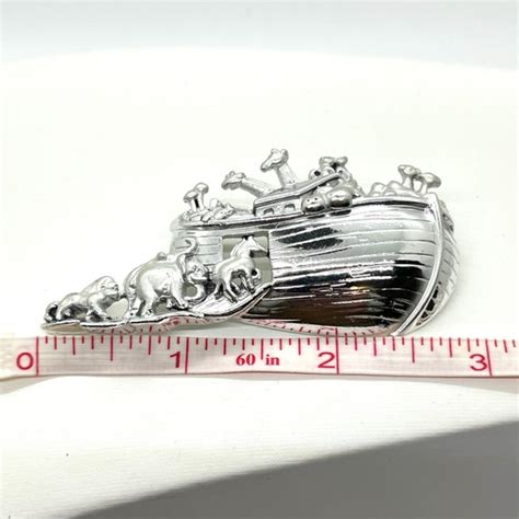 Vintage Ajc Signed Noahs Ark Brooch S Silver Gem