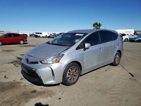 2017 TOYOTA PRIUS V For Sale CA MARTINEZ Wed Mar 27 2024 Used