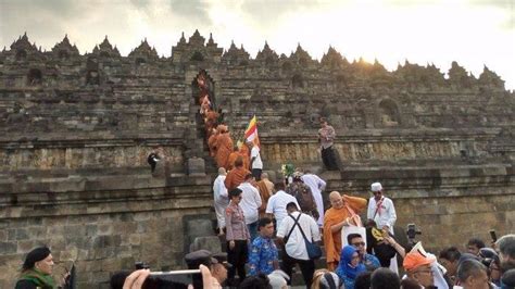 Rangkaian Acara Hari Raya Waisak 2567 BE 2023 Di Candi Borobudur