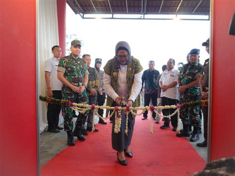 Pemkab Manunggal Fair Resmi Di Buka Selama Hari Di Stadion