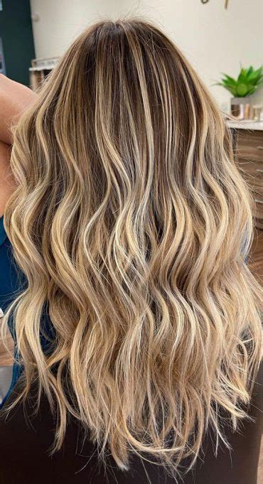 Breathtaking Balayage Hair Colour Ideas Glowing Blonde Balayage