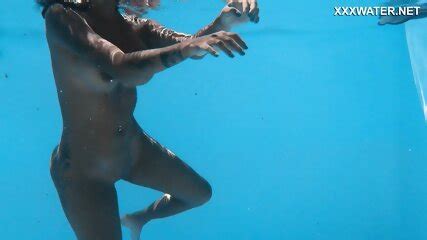 Sexiest Latina In The World Yorgelis In The Pool