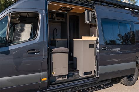 4x4 Sprinter Moto Van Adventure Fitouts