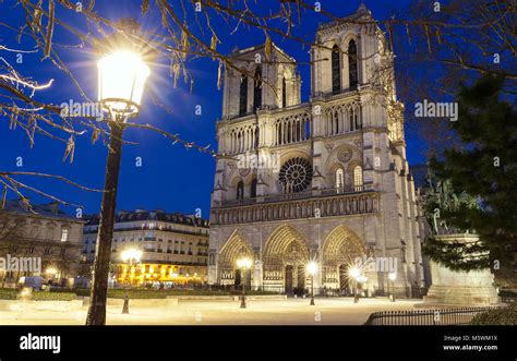 La Cathédrale Notre Dame est historique cathédrale catholique un des