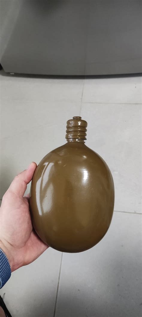 Обшиваем кожей военную флягу | Пикабу