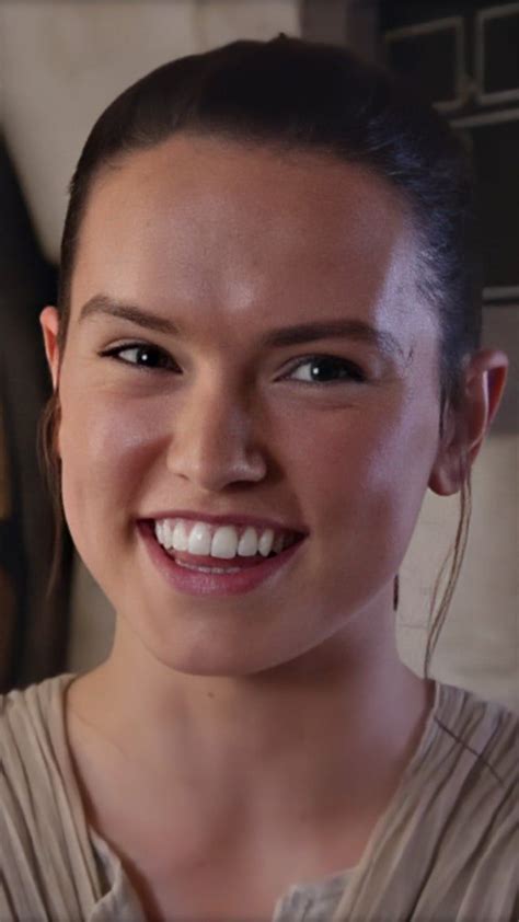 Daisy Ridley's Adorable smile - DaisyRidley | Daisy ridley star wars ...