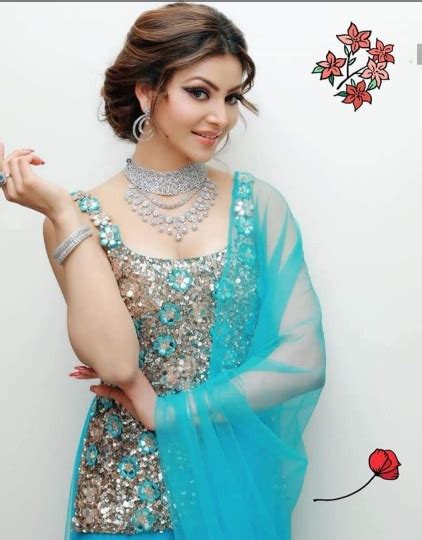 Urvashi Rautela Hot And Lovely Pics