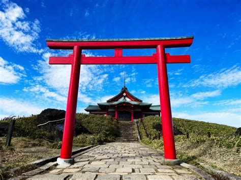 箱根九頭龍神社・本宮月次祭と箱根元宮、箱根神社の三社参りの魅力を深掘り【”横浜発着”女子バス旅・添乗員加納が語る！】