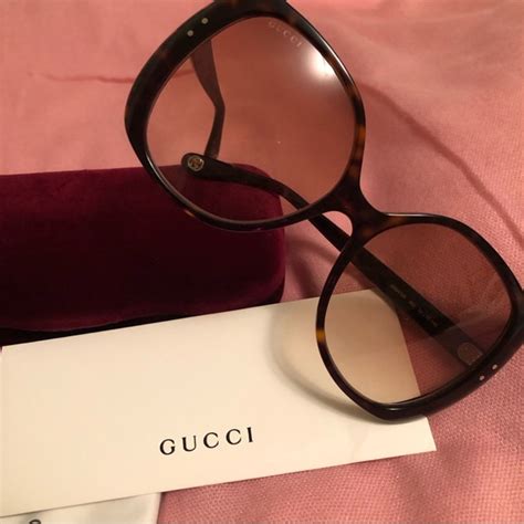 Gucci Accessories Gucci Womens Oversized Style Sunglasses Poshmark