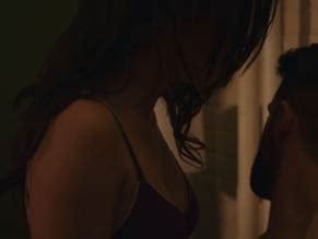 NATASHA NEGOVANLIS Nude AZNude