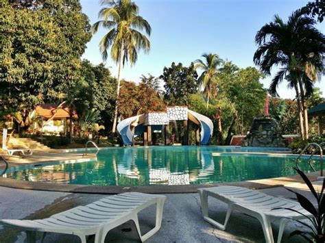 Vista Venice Resort Bataan Booking Deals Photos And Reviews